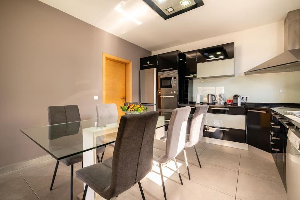 فيلا Casa Mia, A Dream Spot With Heated Pool أركو دا كالهيتا المظهر الخارجي الصورة
